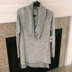 NWT Foldover Off The Shoulder Or Cowled Tunic Top